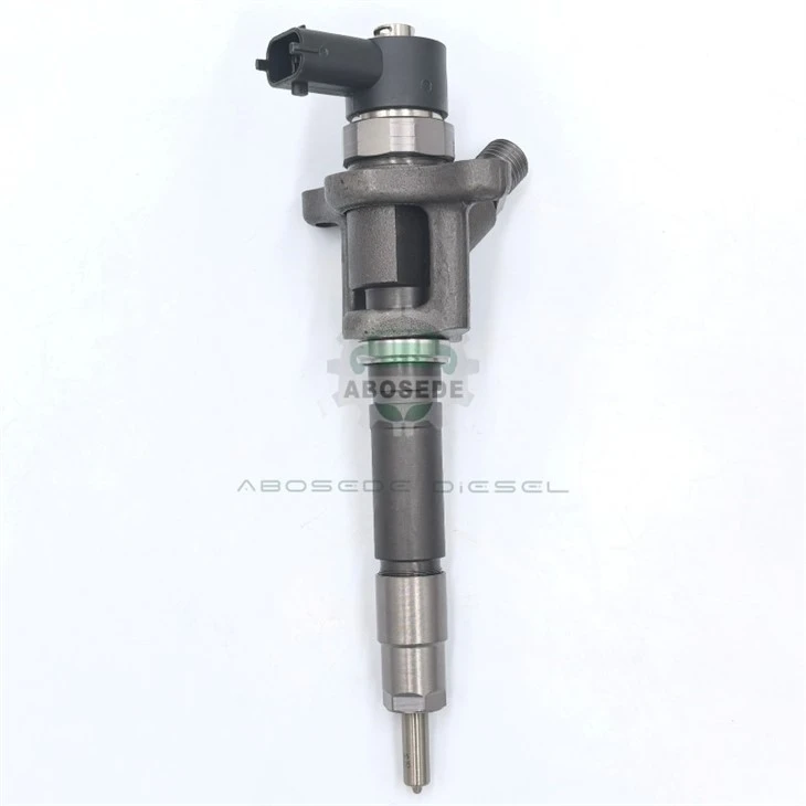 Bosch 0445120076 Common Rail Injector For Mitsubishi Fuso 4M50 suppliers