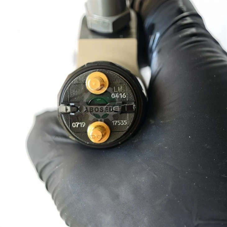 BOSCH 0445120416 Common Rail Injector Assembly factory